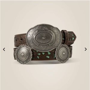 ARIAT Round concho filigree belt